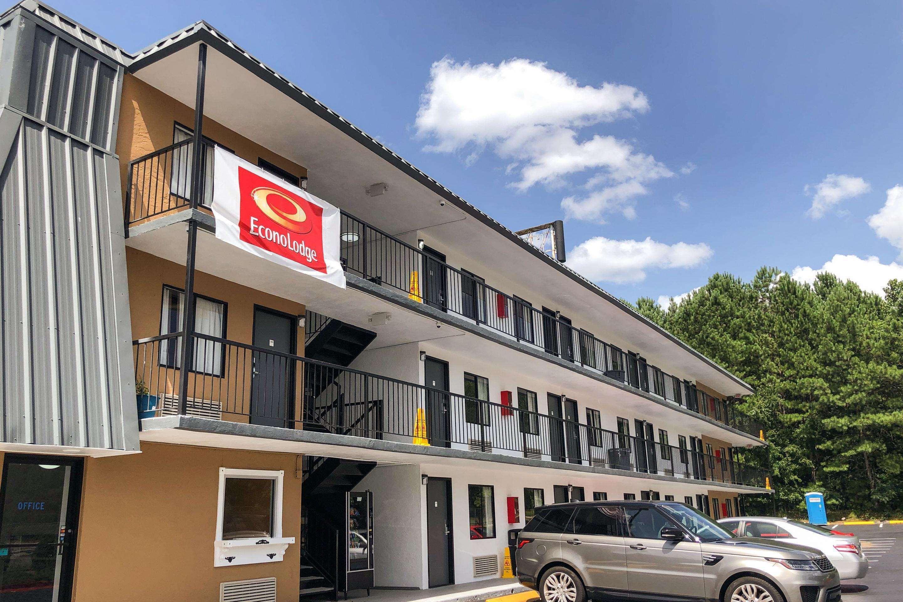 לית'וניה Econo Lodge מראה חיצוני תמונה